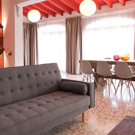 Casa Messi * L'Alfas del Pi